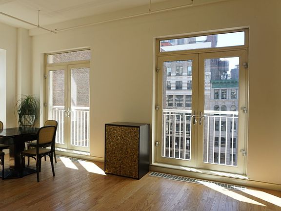 2nd image of 16-20 W 19th St APT 9E