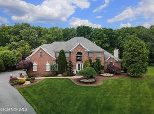 14 Stoney Brook Dr, Millstone Township, NJ 08510