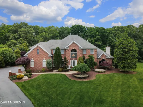 14 Stoney Brook Drive, Millstone, NJ 08510