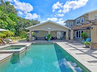 1671 North Dr, Sarasota, FL 34239