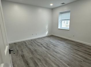 79 Forest St APT 6, Montclair, NJ 07042