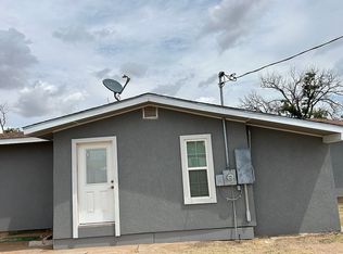 1128 Apache Dr, Mccamey, TX 79752