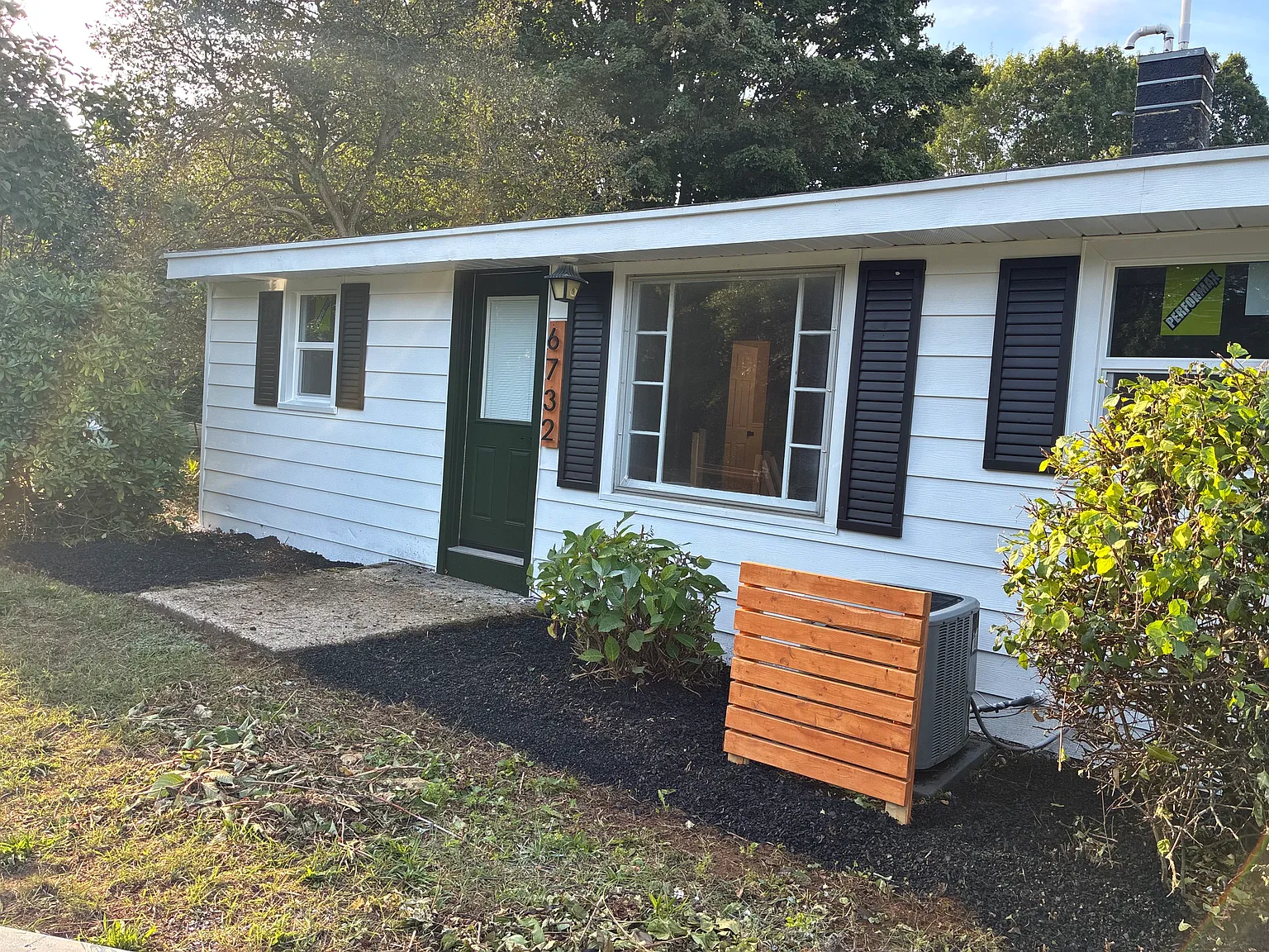 2 bed, 944 sqft, $1,800 — Photo 1