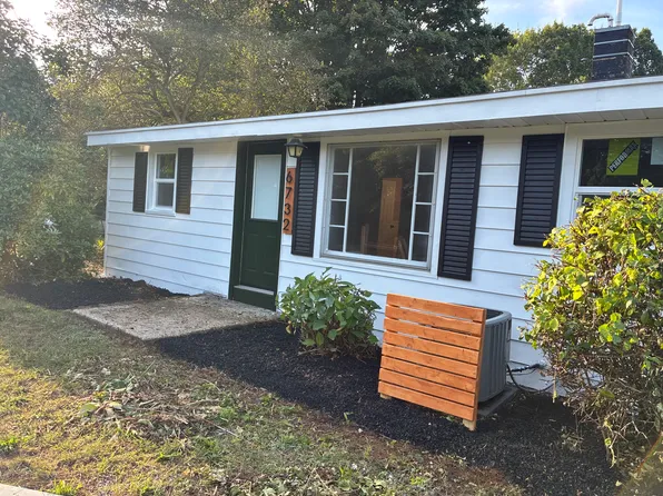 6732 126th Ave, Fennville, MI 49408