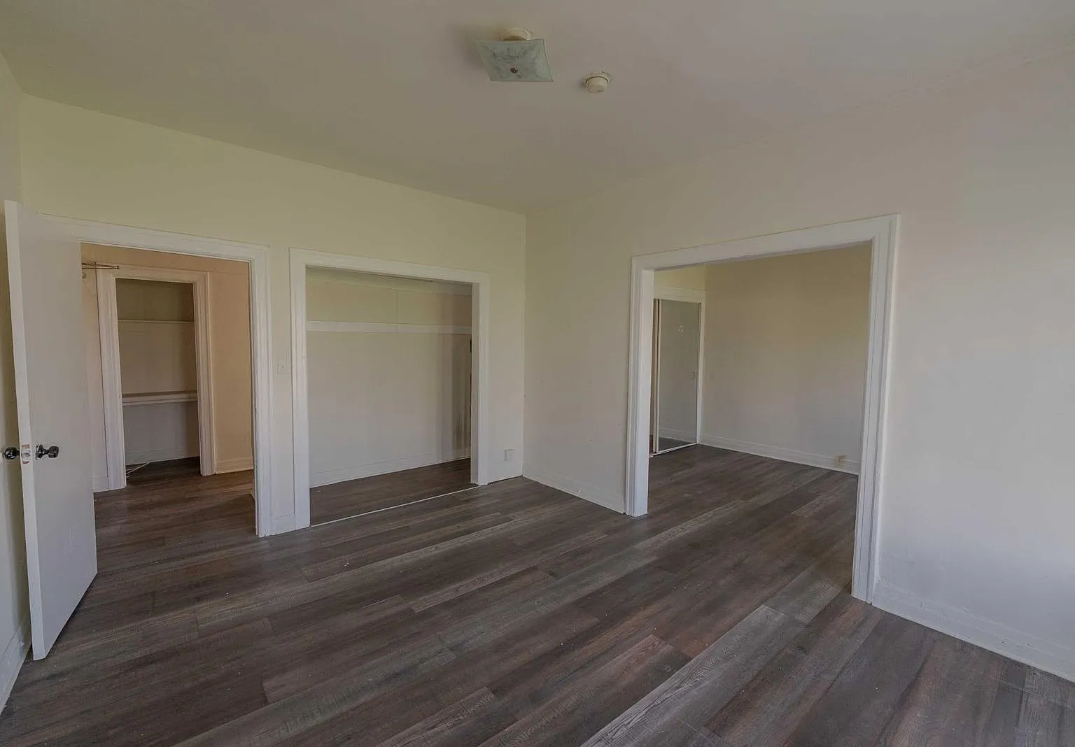 676 S Rampart APartments — Photo 2
