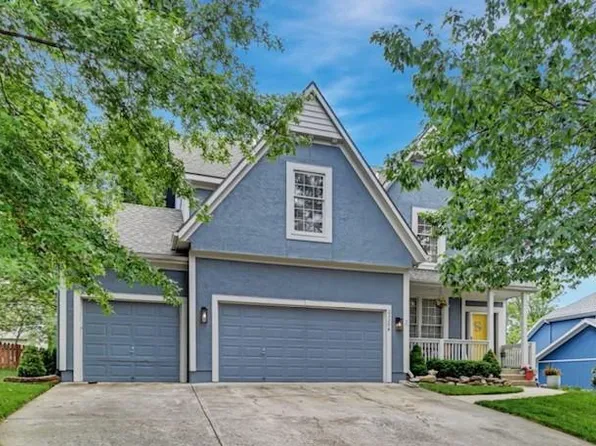 23204 W 46th St, Shawnee, KS 66226