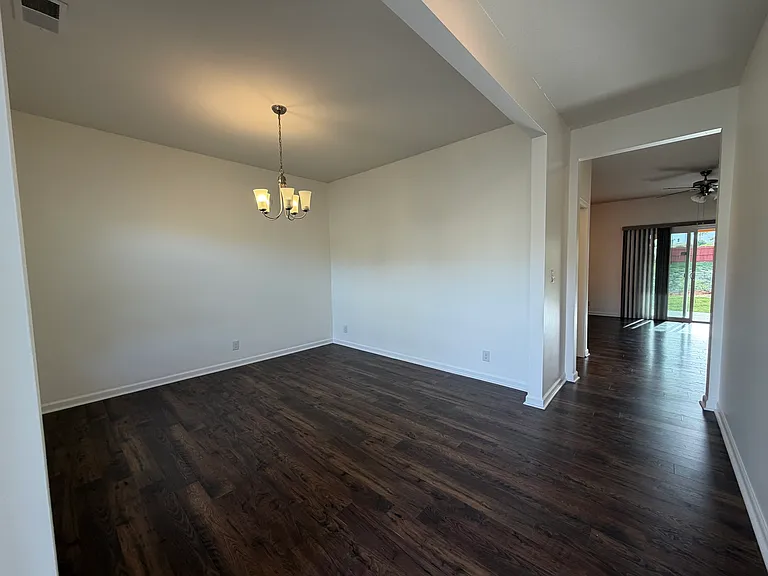 12155 Evergreen Terrace Ln — Photo 31