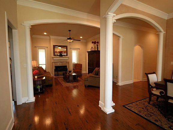 5th image of 4330 Lazy Creek Dr