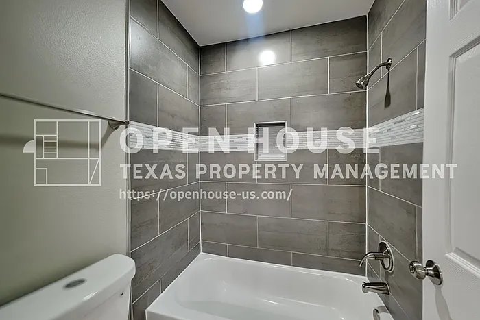 5300 Virburnum Ct — Photo 12