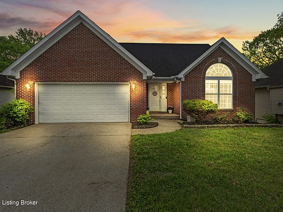 3rd image of 6202 Whispering Hills Blvd