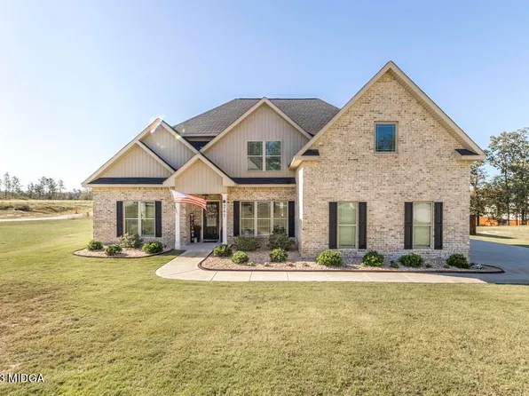 241 Lannington Dr, Lizella, GA 31052