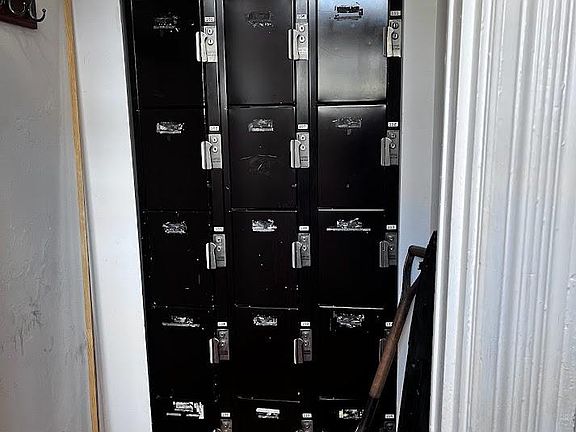 Entry closet