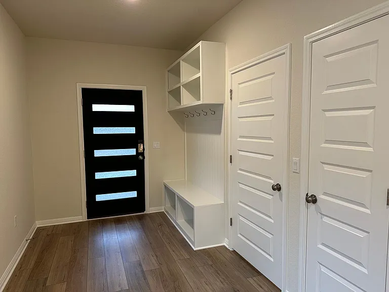 8309 Augeron Dr — Photo 4
