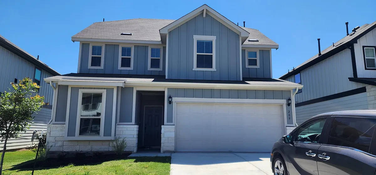 Building Photo - 209 Sand Lily Ln