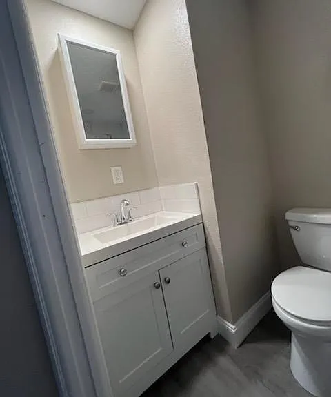 2907 N Woodrow Ave — Photo 6