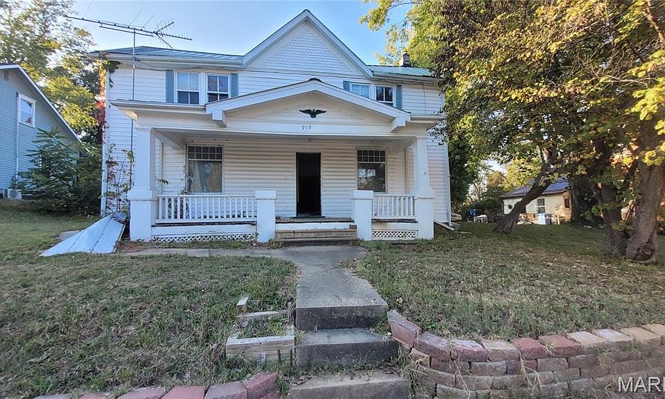 1st image of 915 Maupin Ave