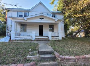 915 Maupin Ave, New Haven, MO 63068