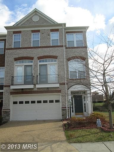 1st image of 21983 Windy Oaks Sq