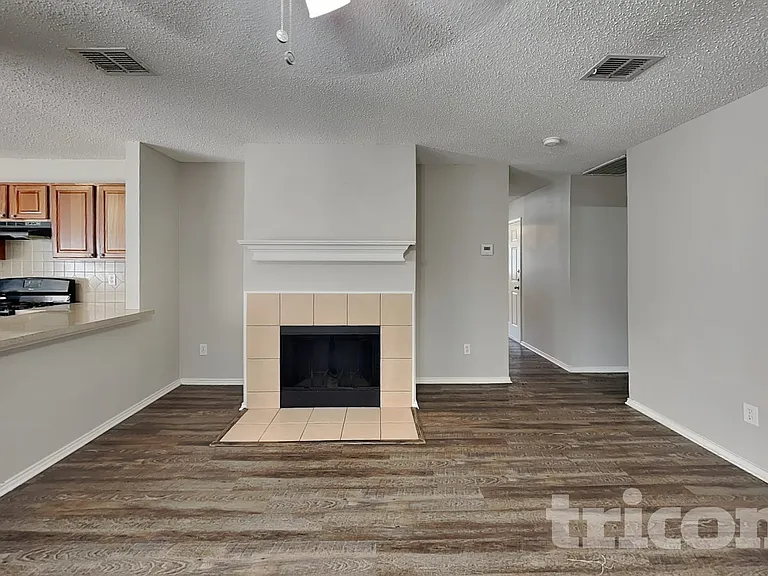 7109 Galveston Dr — Photo 5