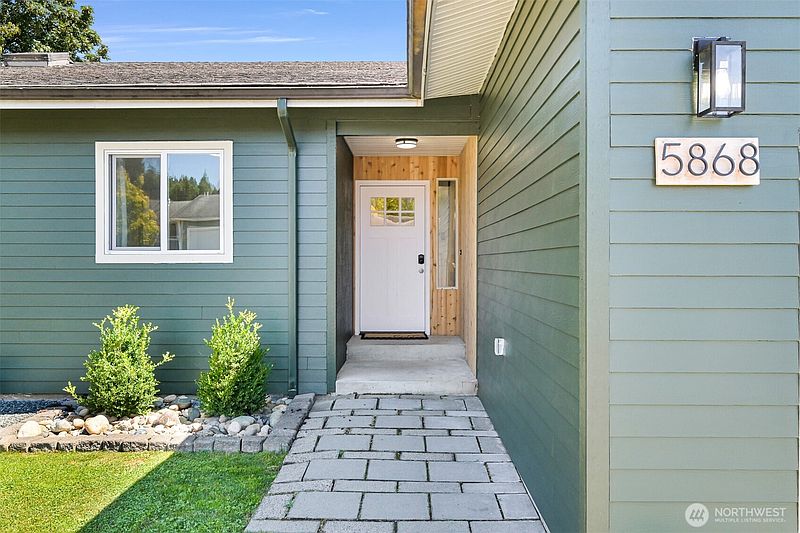 2nd image of 5868 Sherry Place