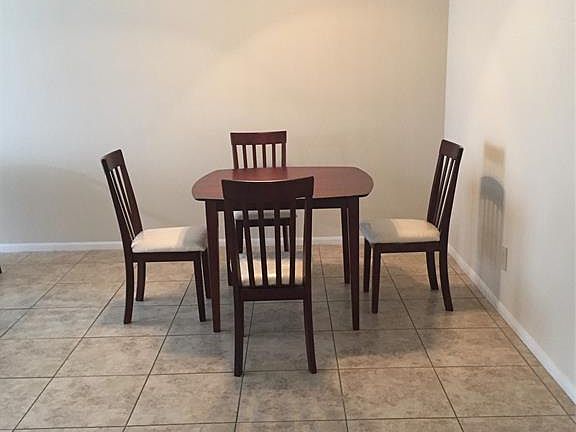 3rd image of 1130 Lyric Ln