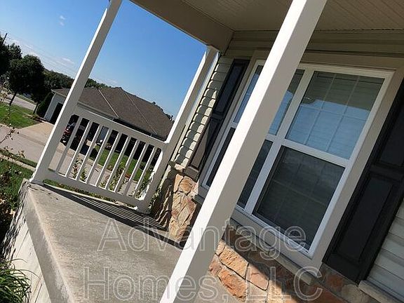 2nd image of 14259 Oakland Ct