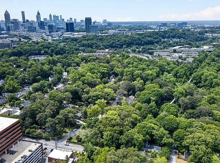 392 Collier Rd NW — Photo 59