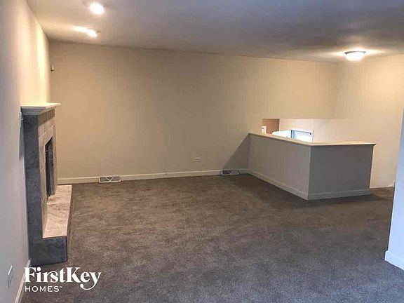 2nd image of 724 Bradley Ave