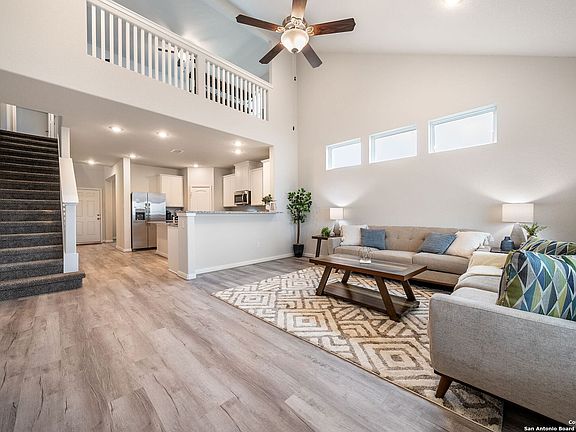 4th image of 144 Taylor Way