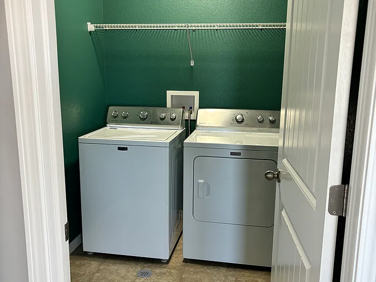 8405 Needle Drop Ct — Photo 10