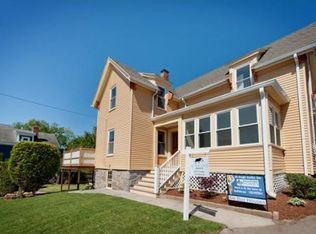 8 Grove St, Salem, MA 01970