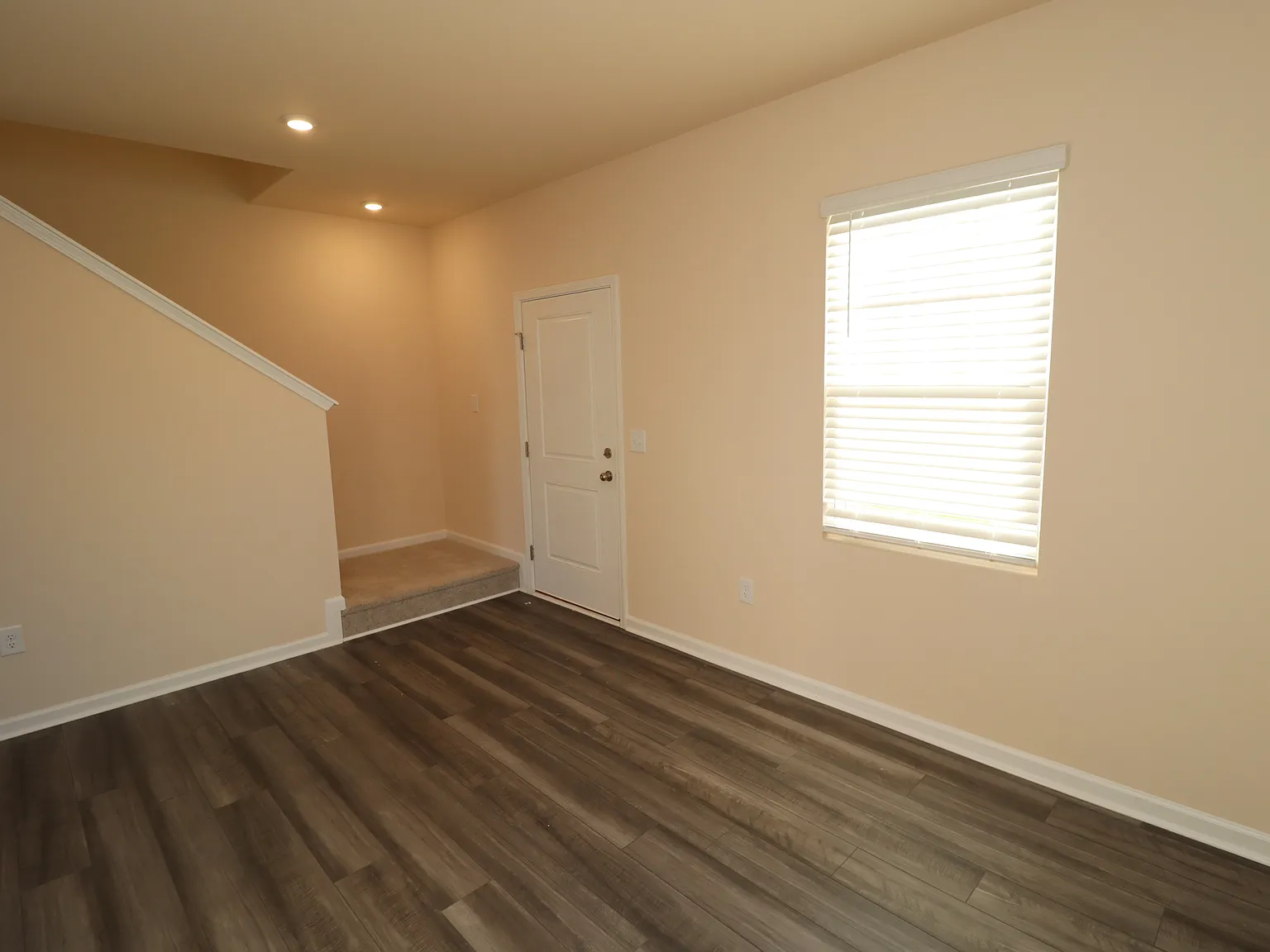 Gorgeous Raleigh Home Available Immediately — Photo 3