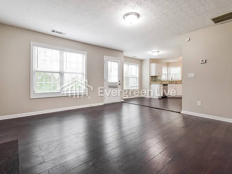 3689 Patti Pkwy — Photo 9