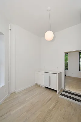 Rented by Aether Property Group | media 13