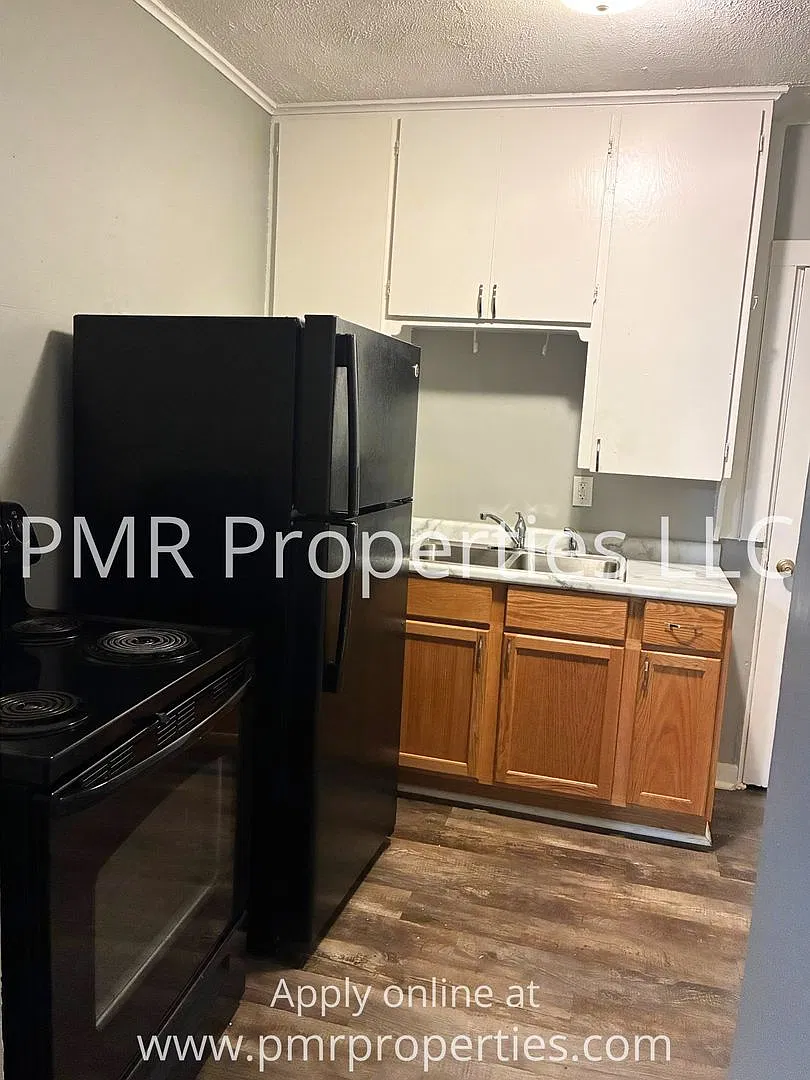 805 2nd Ave — Photo 4