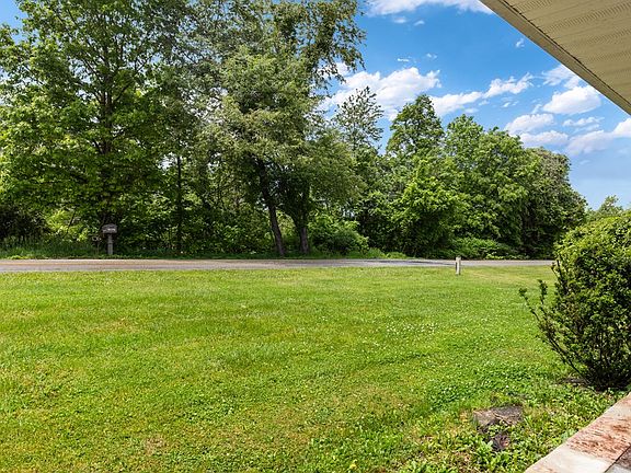 5th image of 9176 Fork Ridge Road