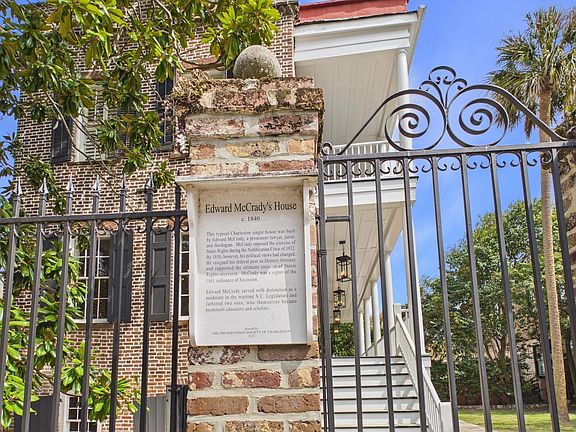 4th image of 30 Anson St