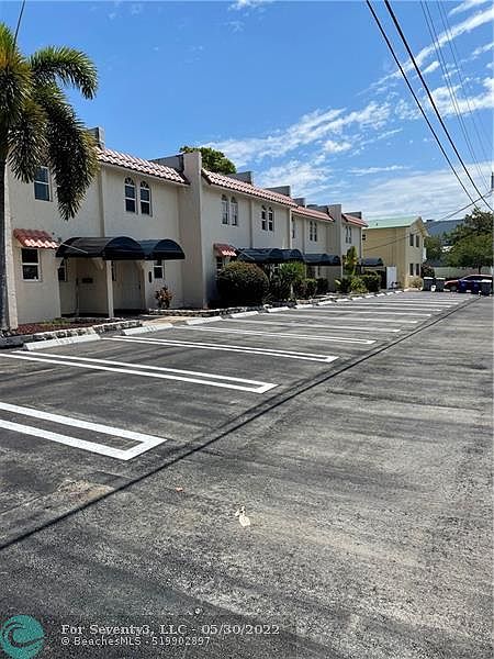 1st image of 1843 SE 4th St #1843