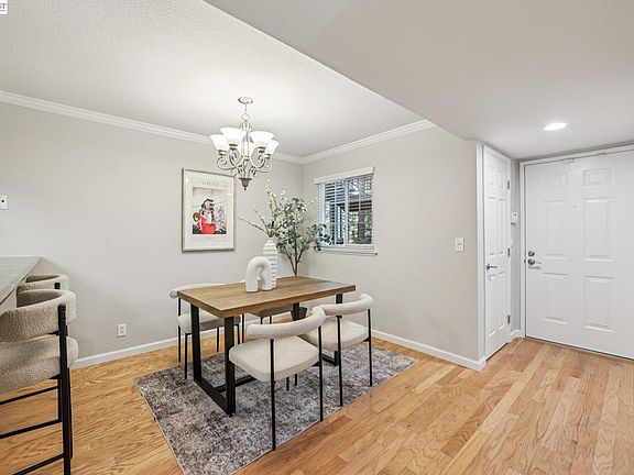 5th image of 630 Canyon Oaks Dr APT D