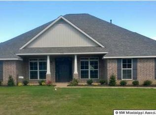 2126 Great Barrington Pl, Southaven, MS 38672