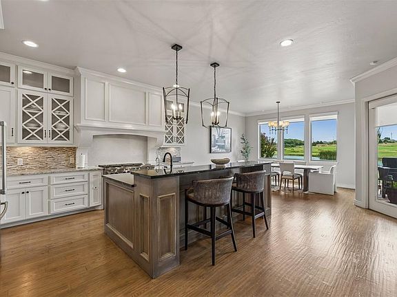2nd image of 16733 Little Leaf Ct