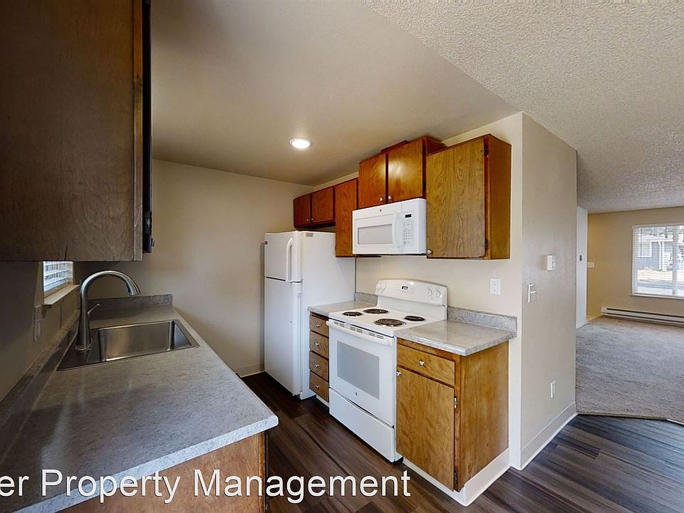 1st image of 17508-10 8th Ave E #17508