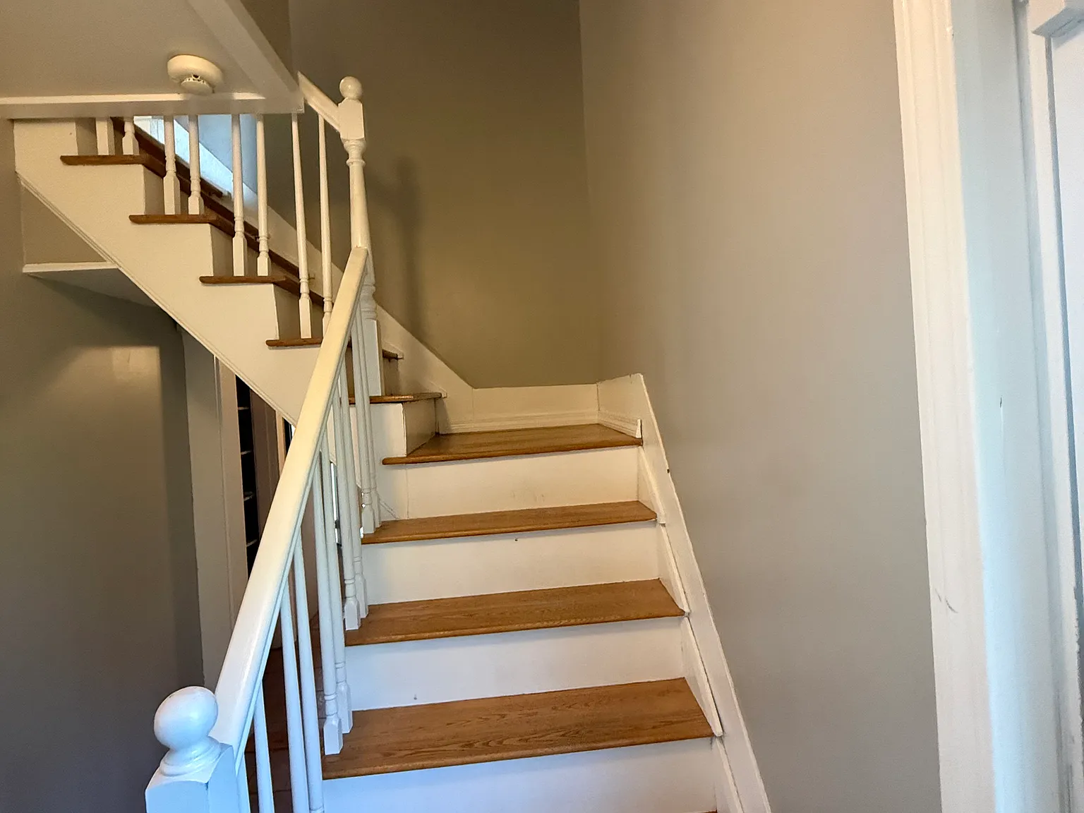 3 bed, 1300 sqft, $2,750 — Photo 4