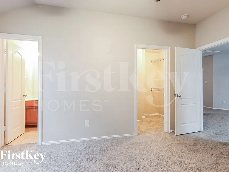 26029 Kings Mill Crest Dr — Photo 13