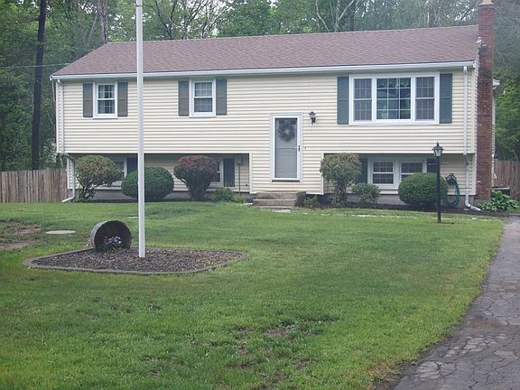 2nd image of 756 Union St
