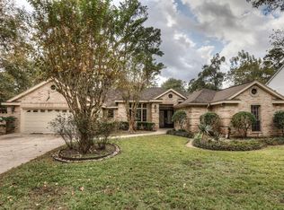 3 Twelve Pines Ct, Spring, TX 77381