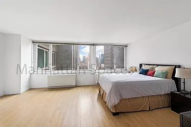 Rented by Manhattan Spaces
