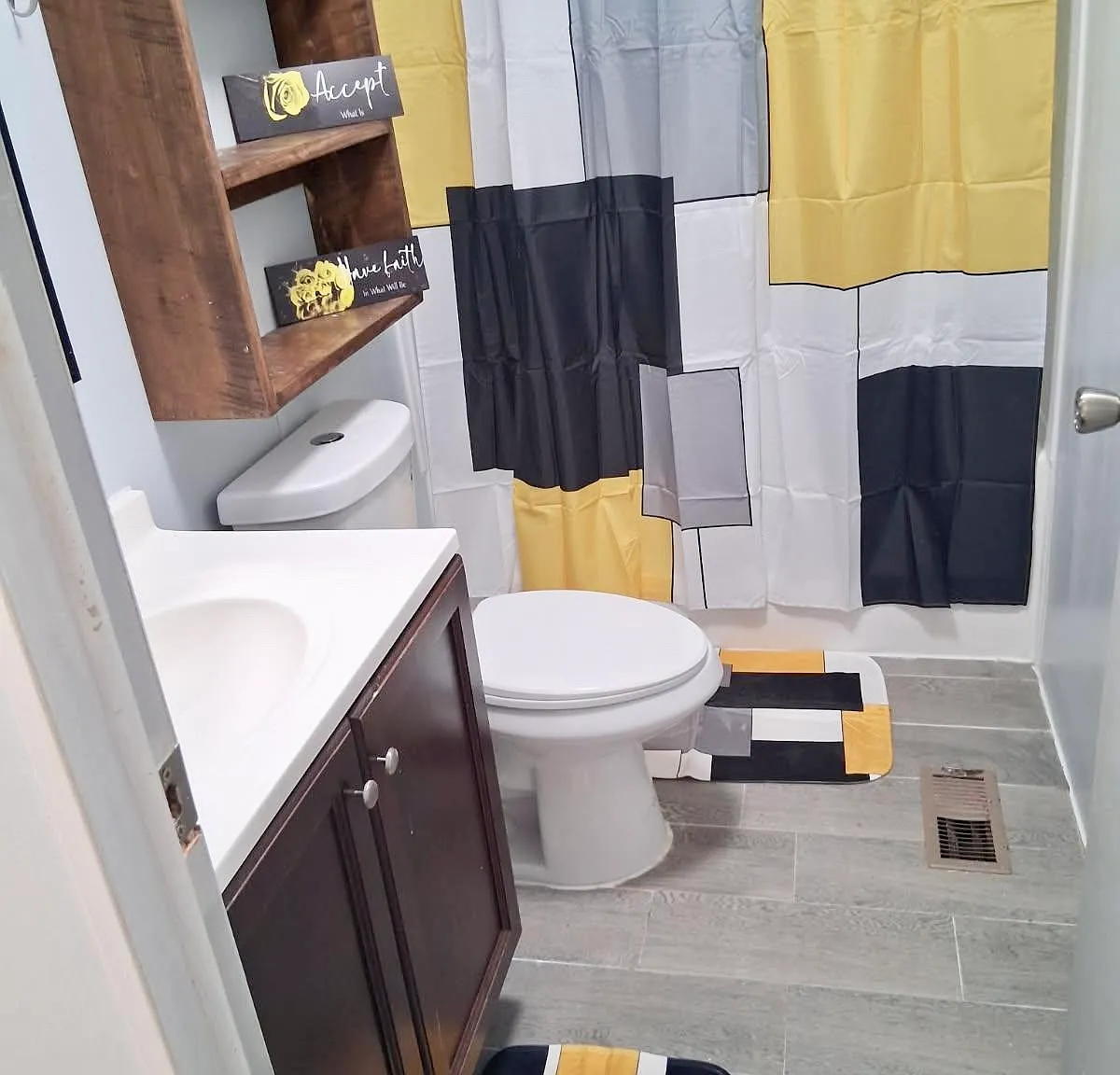 3 bed, 1280 sqft, $1,500 — Photo 4
