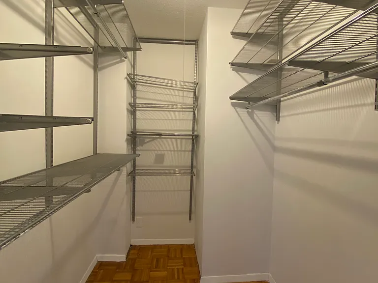 1641 3rd Ave #9H — Photo 10