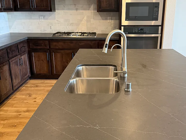 3080 Ridgecrest Dr — Photo 7